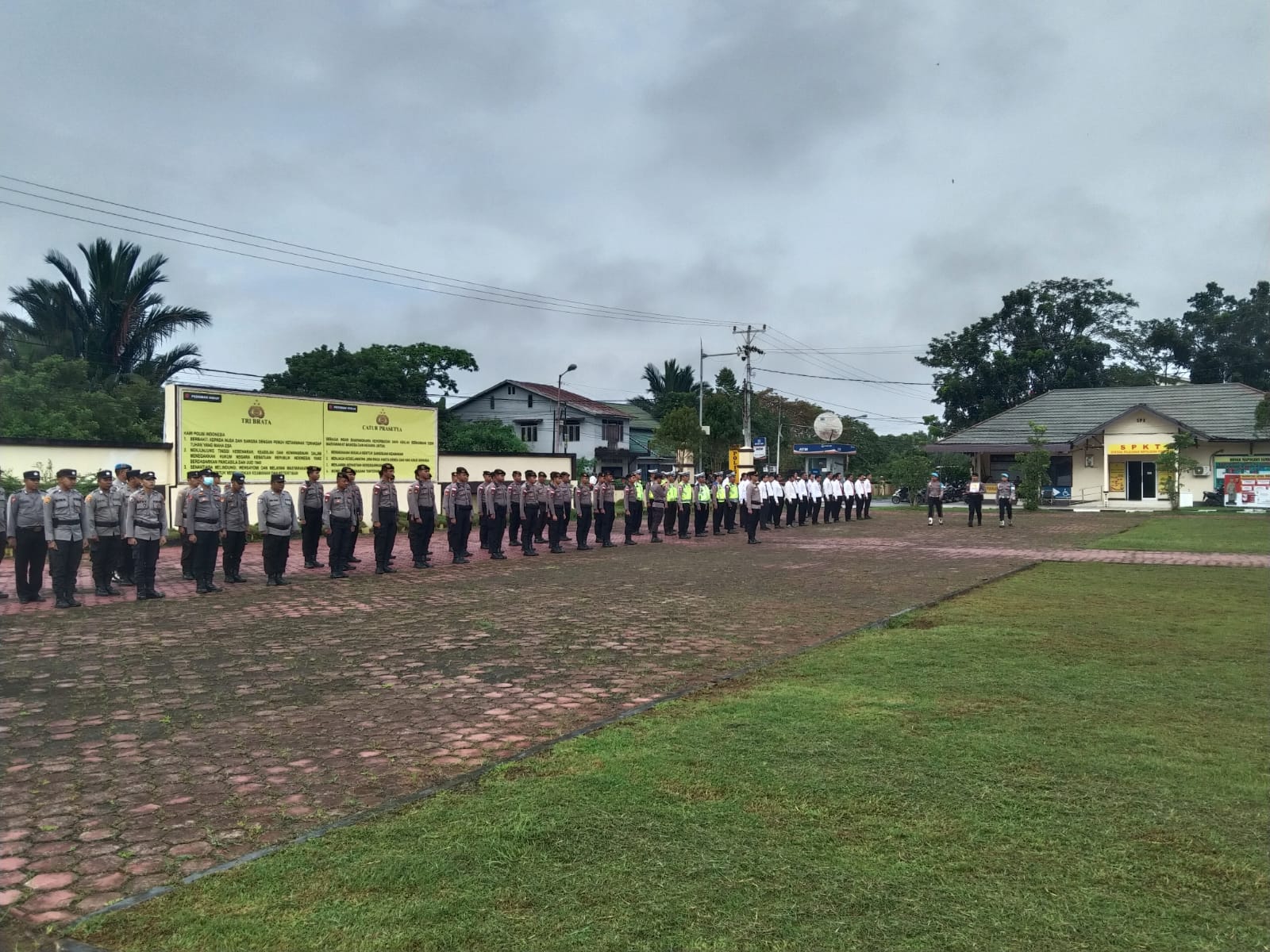 Wakapolres : Kapolres Sambas pimpin serah terima jabatan Wakapolres Sambas baru.