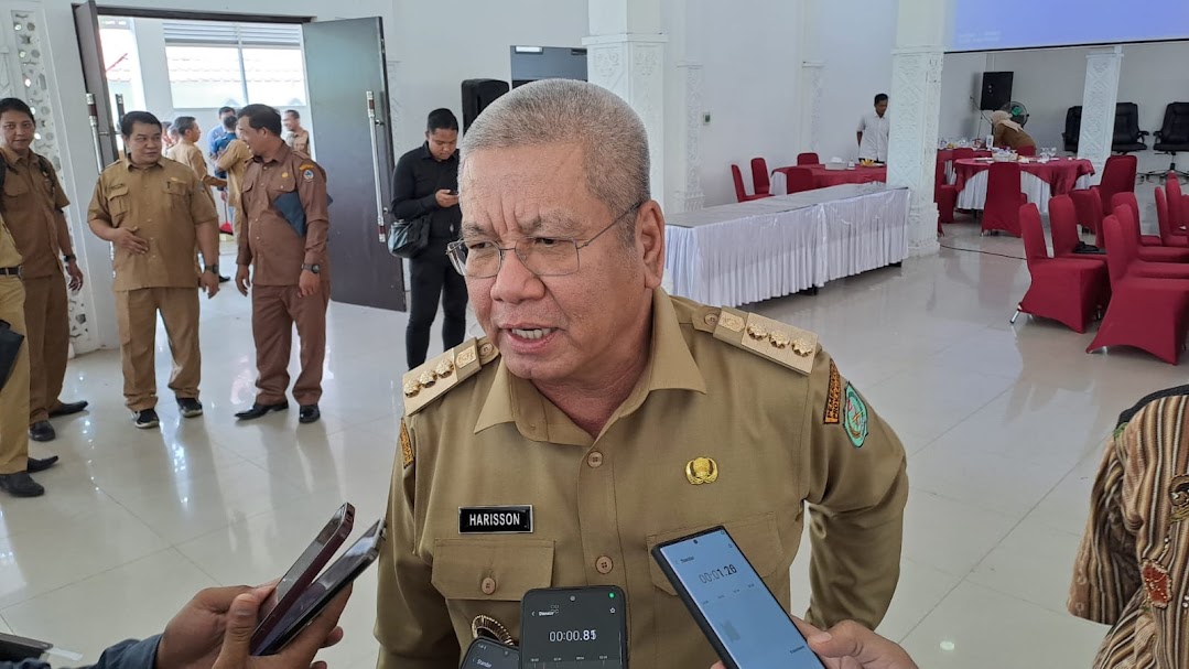 Pj Gubernur Kalbar, Harrison.
