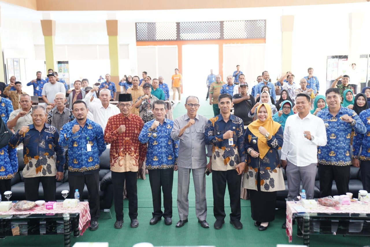PJ Wali Kota Pontianak Ani Sofian saat menghadiri kegiatan Musyawarah Perencanaan Pembangunan (Musrenbang).