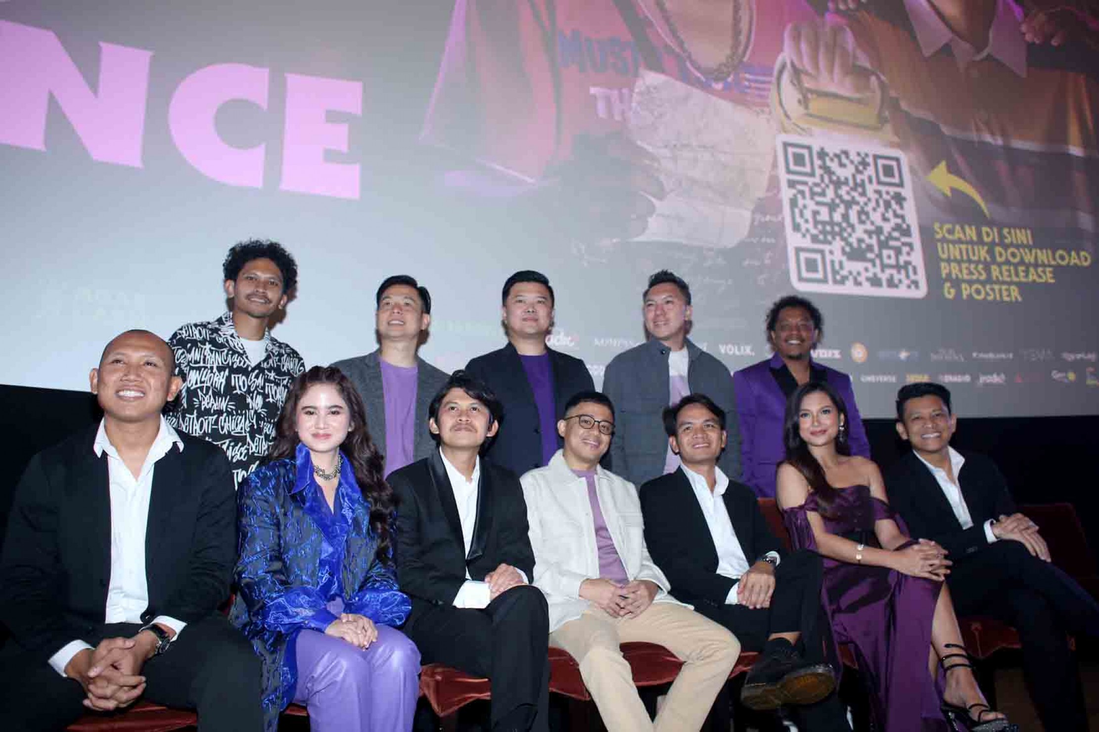 LARIS: Para pemeran Film Agak Laen saat konfrensi pers, beberapa waktu lalu. Film komedi tersebut berhasil meraih 1 juta penonton kurang dari seminggu setelah rilis 1 Februari.