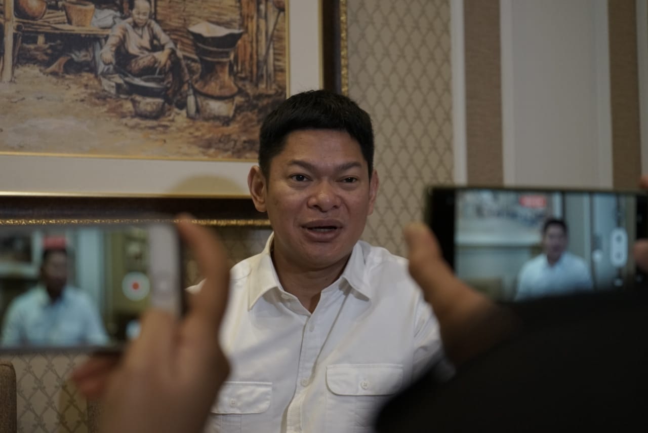 Raja Sapta Oktohari, Ketua Umum KOI.