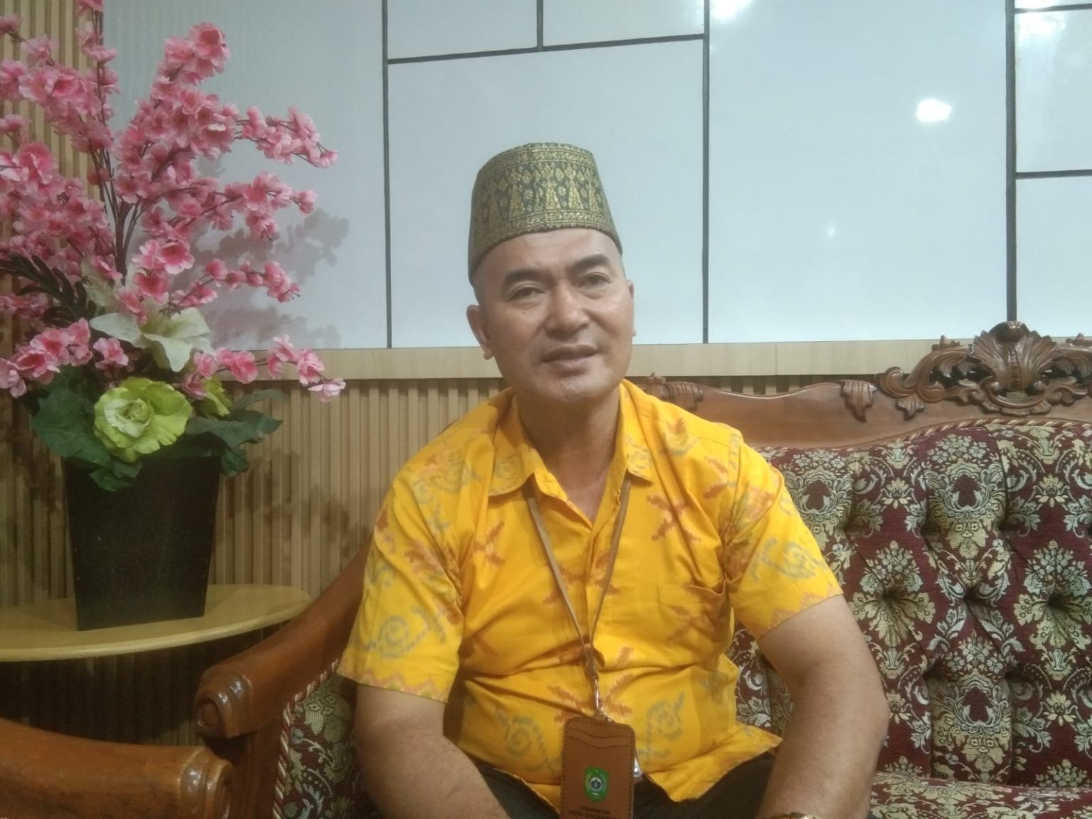 Kadisdikbud Kota Singkawang, Asmadi.