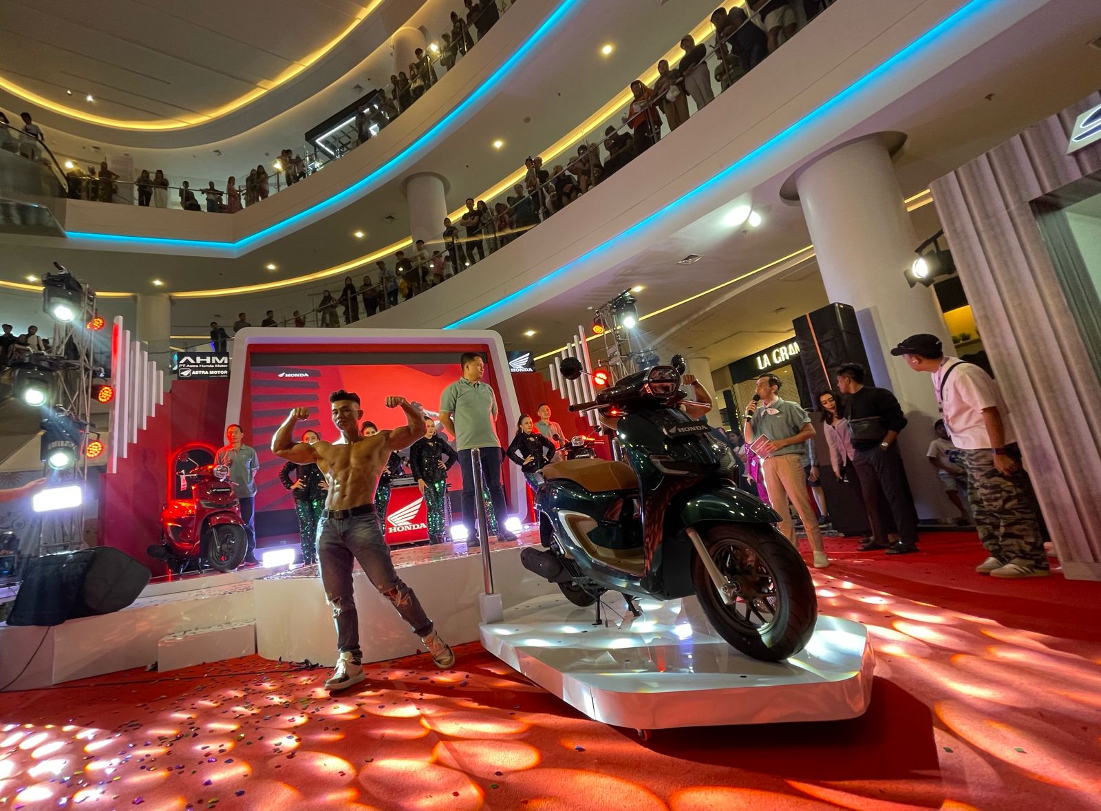 Suasana launching New Honda Stylo di Pontianak awal Maret 2024.