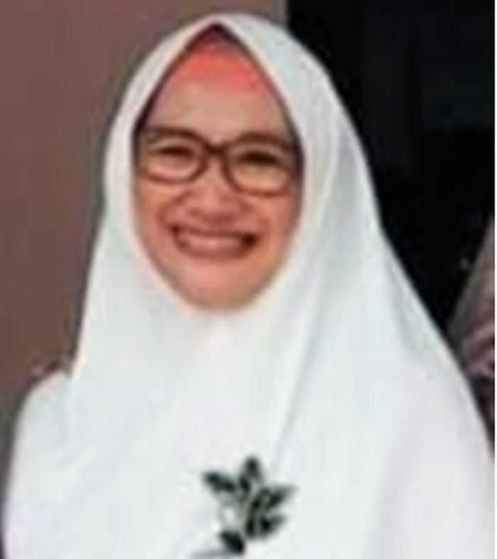 Dr. Fauziah, M.Pd