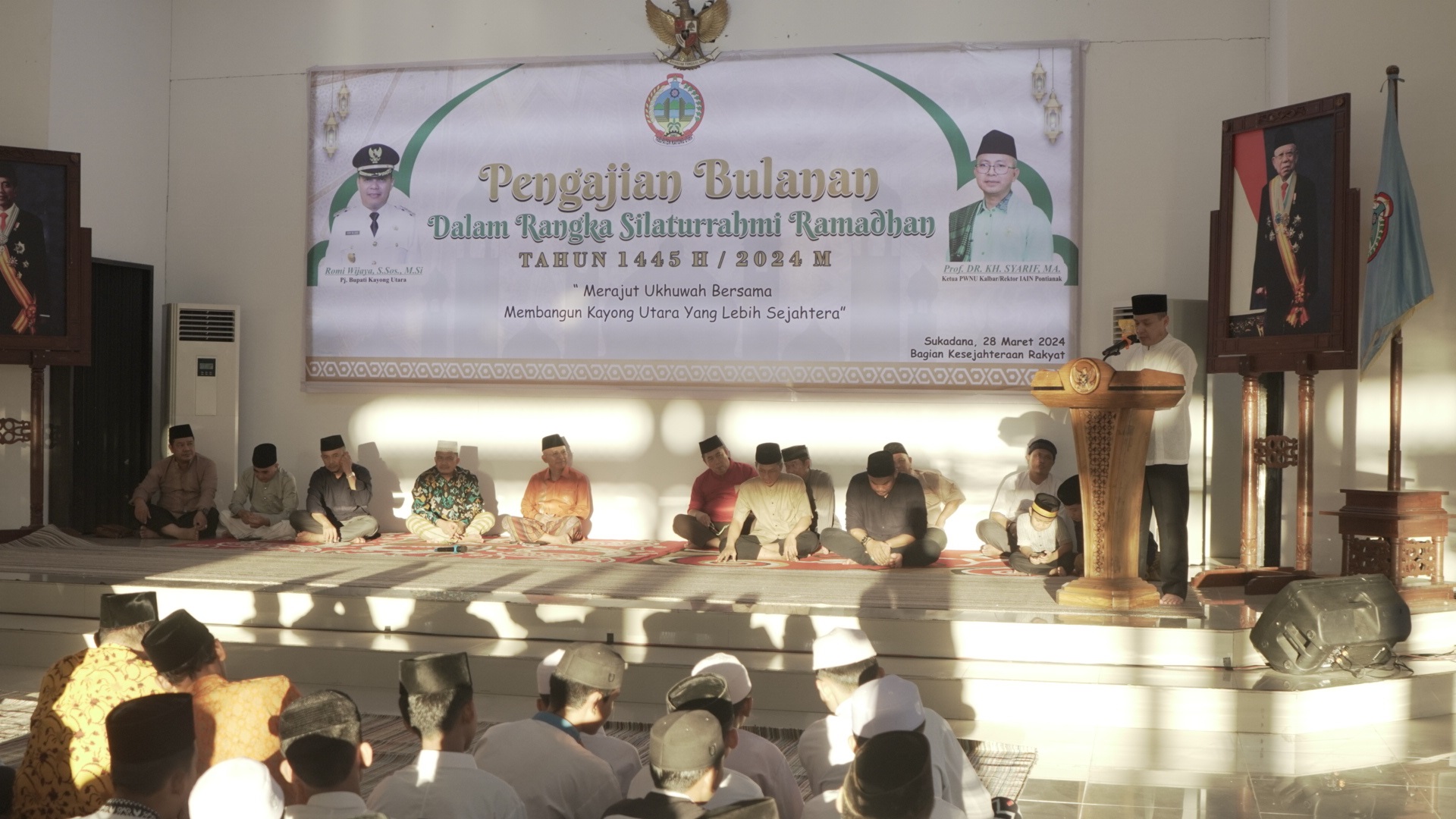 PENGAJIAN: Pengajian bulanan Pemkab Kayong Utara dan Safari Ramadan 1445 H di Aula Pondopo Bupati Kayong Utara, Rabu (28/3).