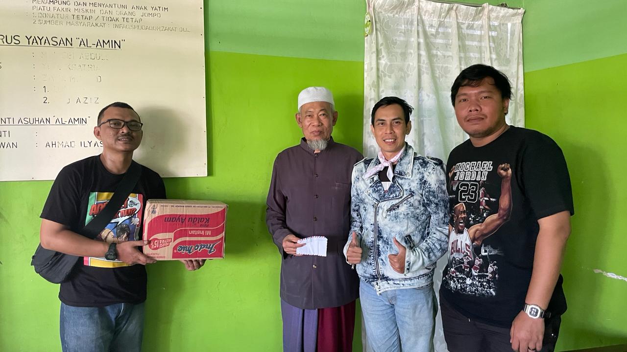 Asmo Kalbar bersama Jurnalist Otomotif Touring 160 KM Honda Stylo 160