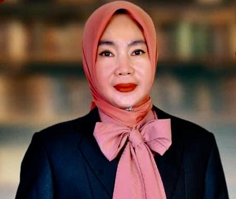 Rita Hastarita, Kepala Dinas Pendidikan dan Kebudayaan Kalimantan Barat.