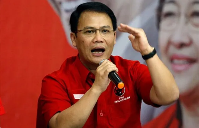 Ahmad Basarah, Ketua DPP PDIP.