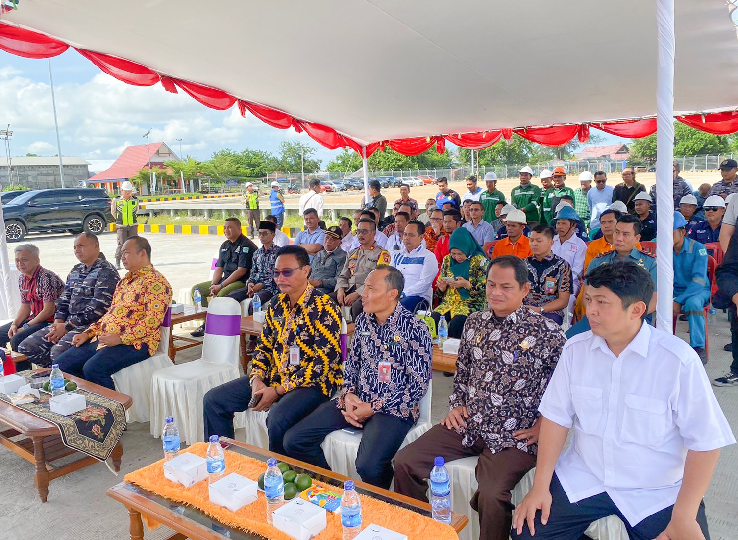 Peresmian Kapal Peti Kemas PT SPIL di Pelabuhan Sukabangun Ketapang.