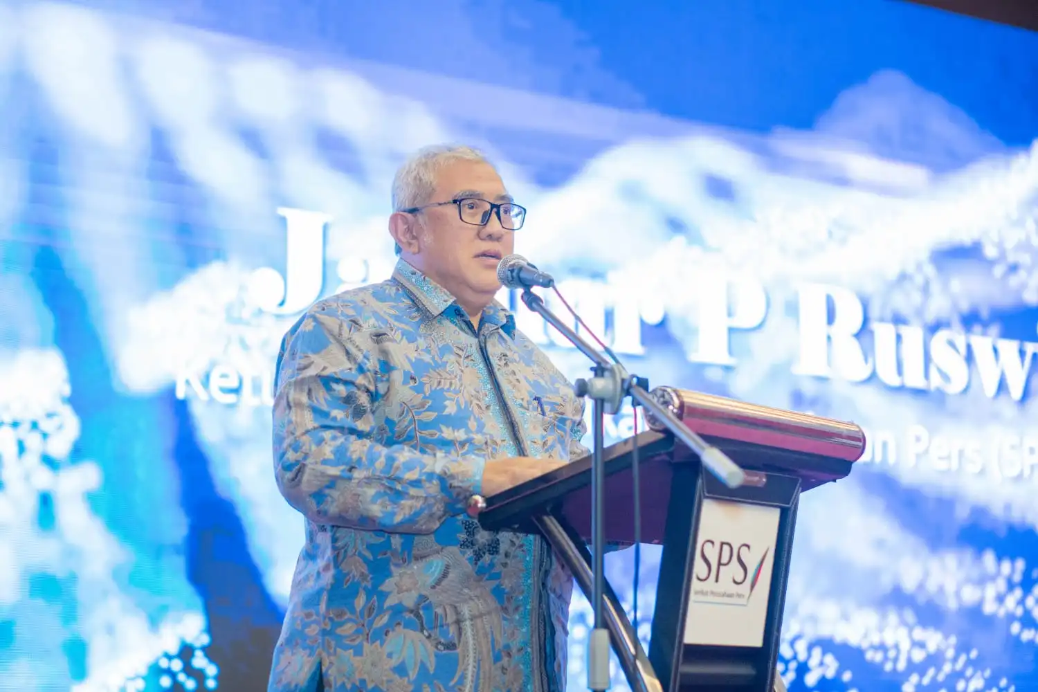 Januar P. Ruswita, Ketua Umum SPS.