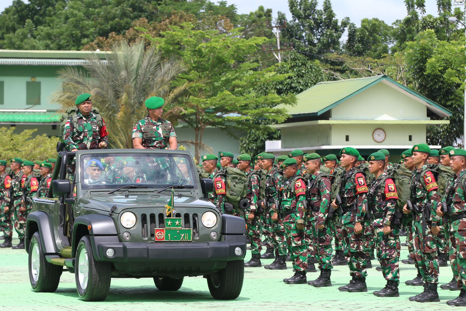 SATGAS PAMTAS: Pangdam XII Tanjungpura, Mayjen TNI Iwan Setiawan menerima kedatangan para personel Satgas Pamtas Republik Indonesia-Malaysia dari Batalyon Zipur 5/Arati Bhaya Wighina.