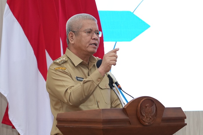 BUKA: Harisson memberikan sambutan saat membuka&nbsp;sosialisasi manajemen risiko yang diselenggarakan di Balai Petitih,&nbsp;Kantor Gubernur, Selasa (16/7).