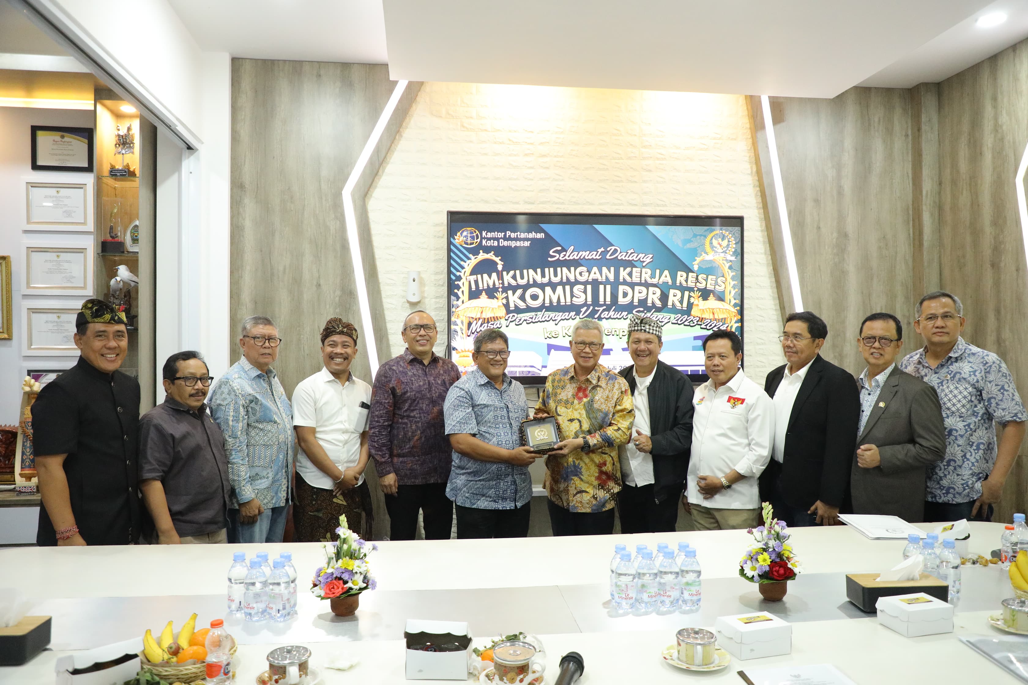 Komisi II DPR RI apresiasi capaian PTSL dan implementasi Sertipikat Elektronik di Kota Denpasar