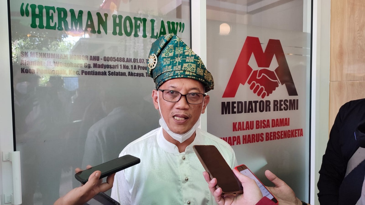 Herman Hofi Munawar