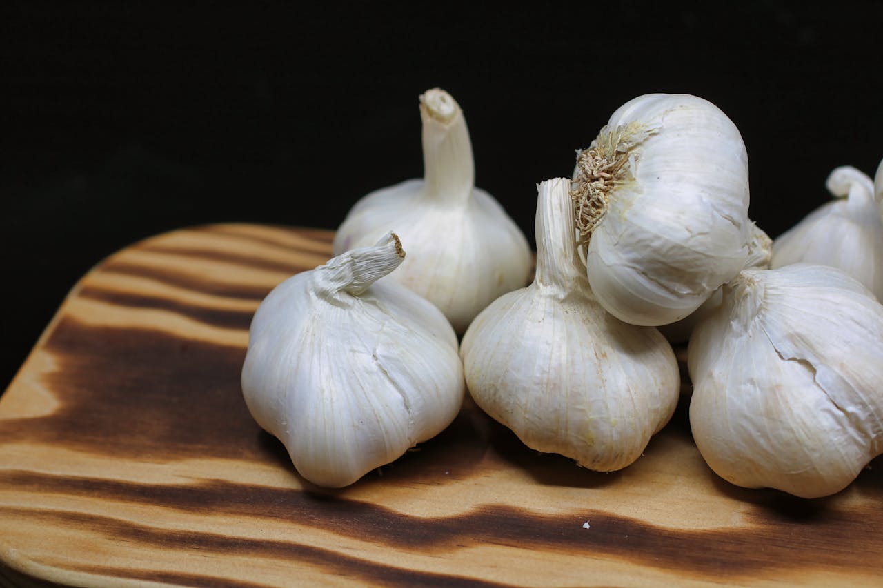 Bawang putih memilki manfaat bagi kesehatan jantung. (PEXELS)