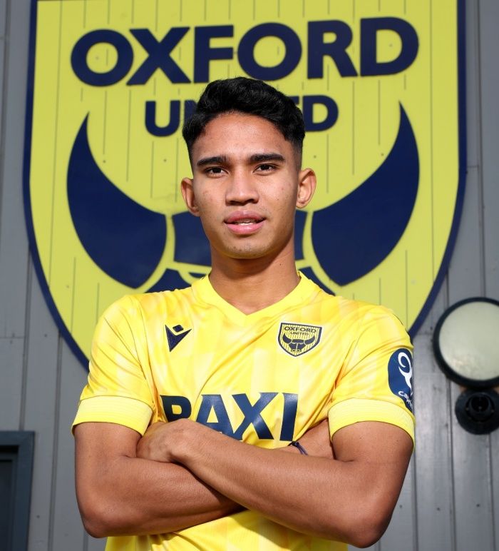 Marselino Ferdinan diperkenalkan sebagai rekrutan anyar bersama Oxford United musim 2024/2025. (oxford united)