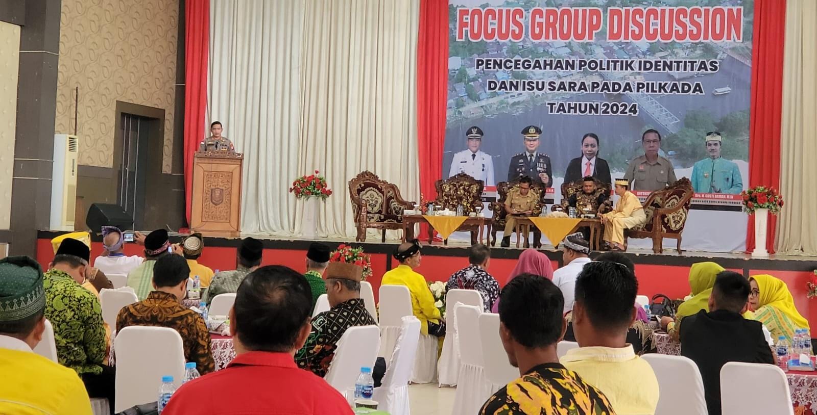 FGD membahas politik identitas dan Black Campaign yang diinisiasi oleh Keraton Sanggau.