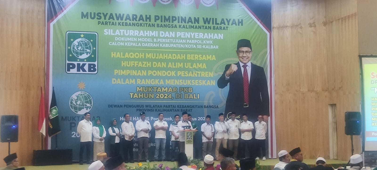 PKB merelease bakal calon kepala daerah dan wakil kepala daerah di Kalbar yang diusung di Pilkada serentak 2024 ini. Acara penyerahan dokumen modal B Persetujuan Parpol KWK (B1.KWK).