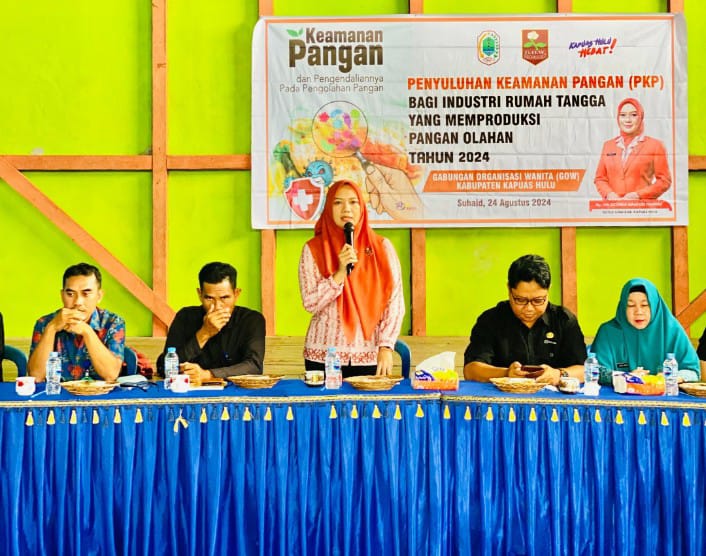 PENYULUHAN: Penyuluhan keamanan pangan yang dilakukan oleh GOW Kapuas Hulu.