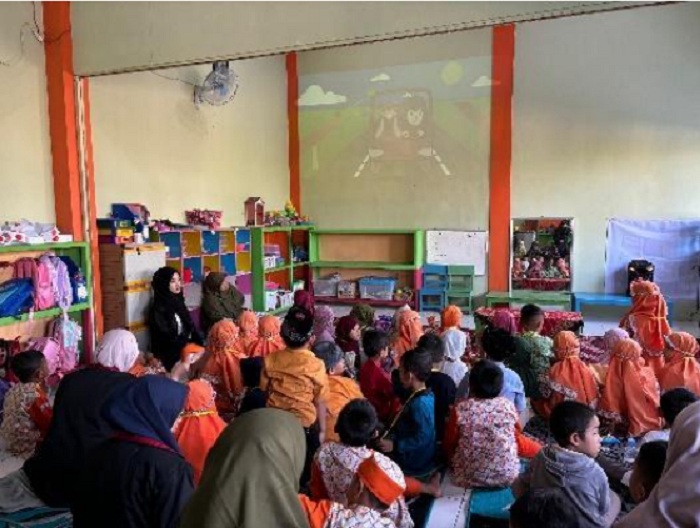 Kelompok 58 saat melakukan PMM