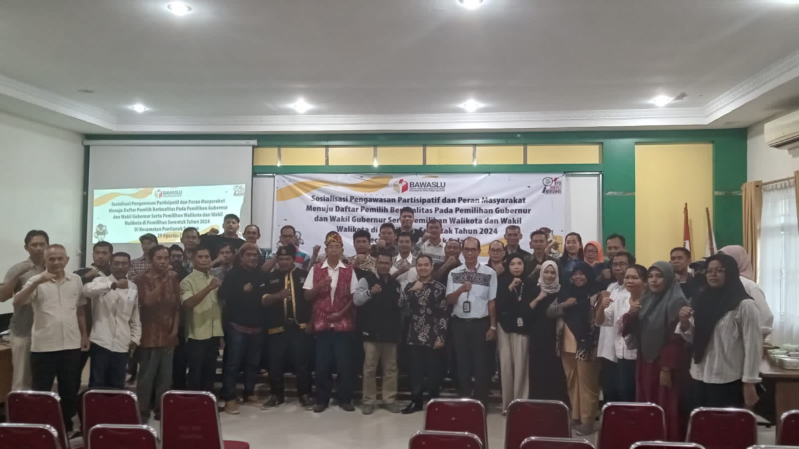 PENGAWASAN: Bawaslu Pontianak Gandeng Ketua RT dan tokoh masyarakat dalam peningkatan peran aktif masyarakat menuju daftar pemilih berkualitas jelang Pilkada serentak 2024.