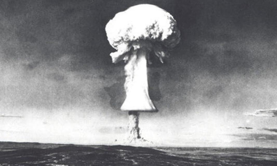 BOM NUKLIR: Pada 29 Agustus 1949, sebuah bom nuklir berkekuatan 22 kiloton meledak di Kazakhstan sebagai sejarah kelam situs uji coba Semipalatinsk (STS) Uni Soviet. (ADAMDAR.CA)