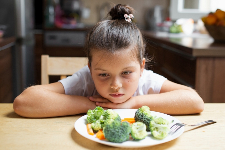 Ilustrasi anak tak suka sayur. (FREEPIK)