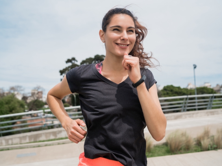 Ilustrasi olahraga hidup sehat.(FREEPIK)