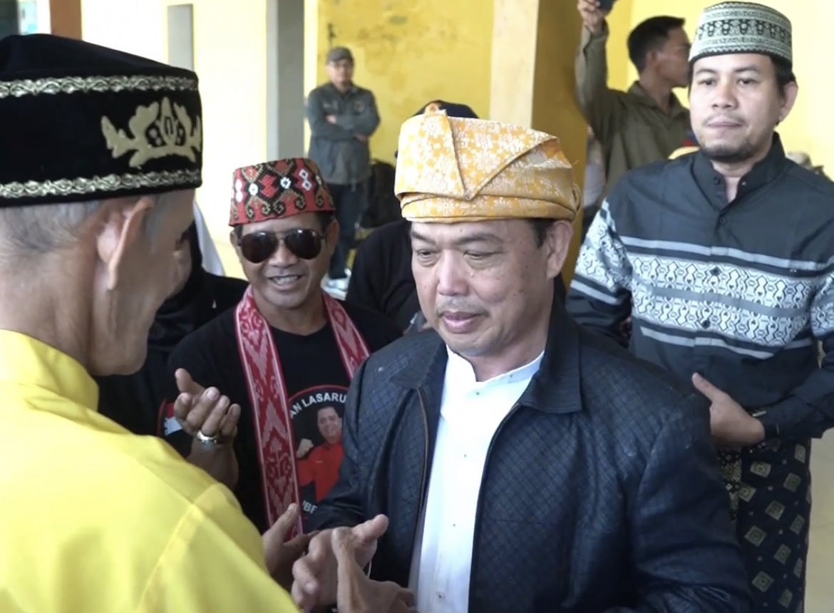 Ria Norsan disambut doa serta ritual adat Melayu dan Melayu saat tiba di
