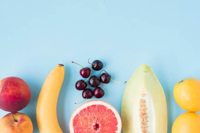 Ilustrasi buah-buahan untuk menurunkan berat badan. (FREEPIK)