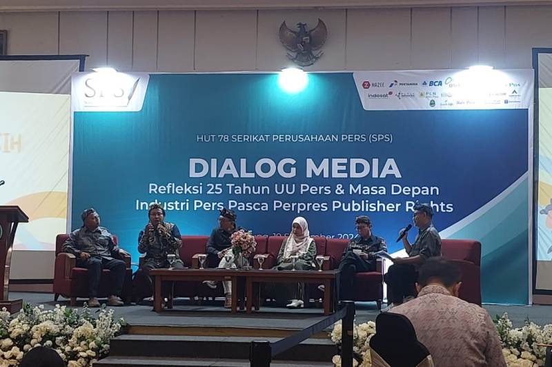Dialog Media Nasional di Hotel Savoy Homann, Bandung, pada Kamis (19/9).