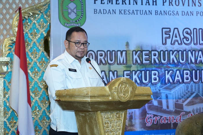 FKUB: Mohammad Bari saat membuka kegiatan FKUB Provinsi dan FKUB Kabupaten/Kota se-Kalbar di Hotel Grand Mahkota Pontianak, Rabu (18/9).