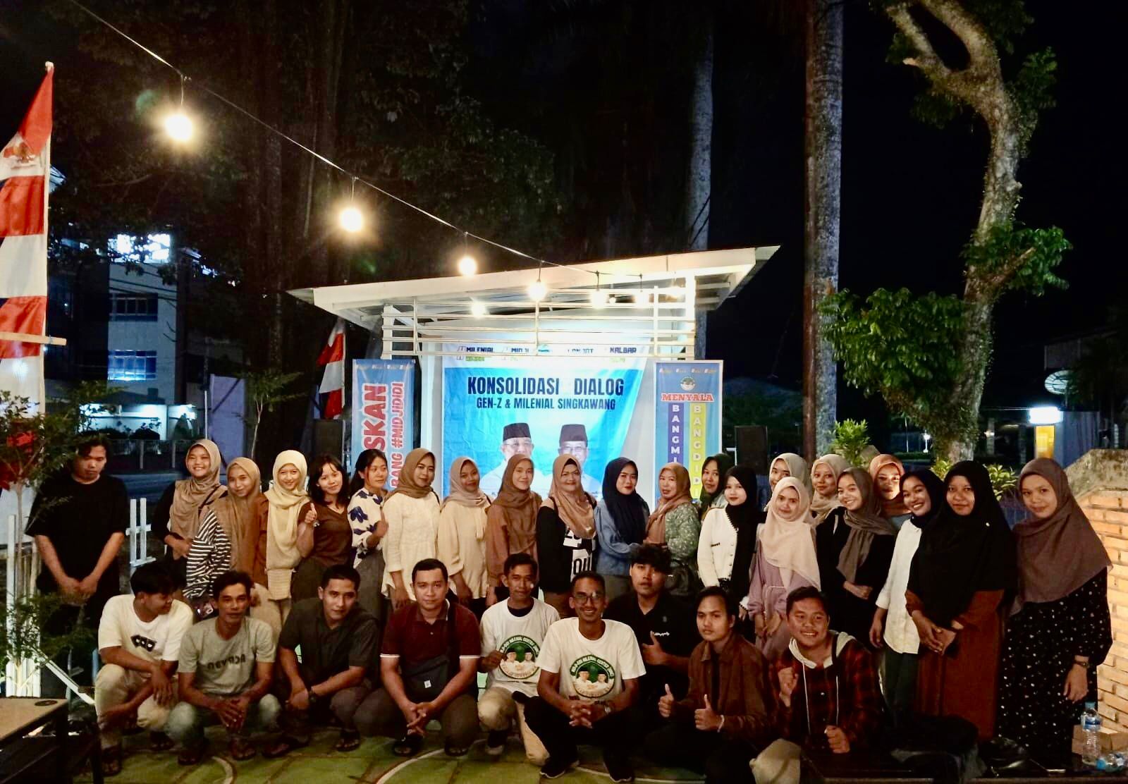 MMC : Tim Midji-Didi Milenial Center (MMC) saat menggelar diskusi dalam rangka membedah visi-misi, dan konsep pembangunan yang diusung oleh pasangan bakal calon Gubernur dan Wagub Kalbar.