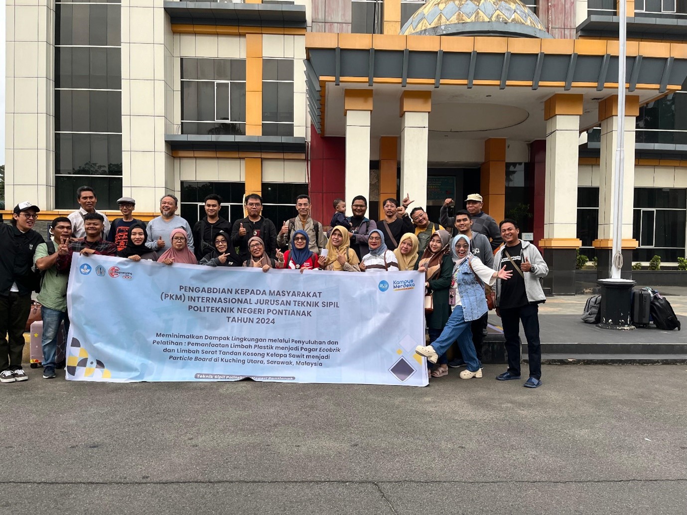TIM PKM Internasional Jurusan Teknik Sipil Politeknik Negeri Pontianak.