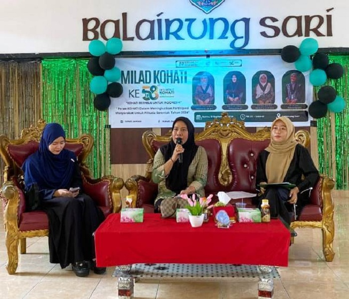 DIALOG: Kohati Sambas menggelar dialog dalam rangka partisipasi masyarakat kawal Pilkada, belum lama ini.