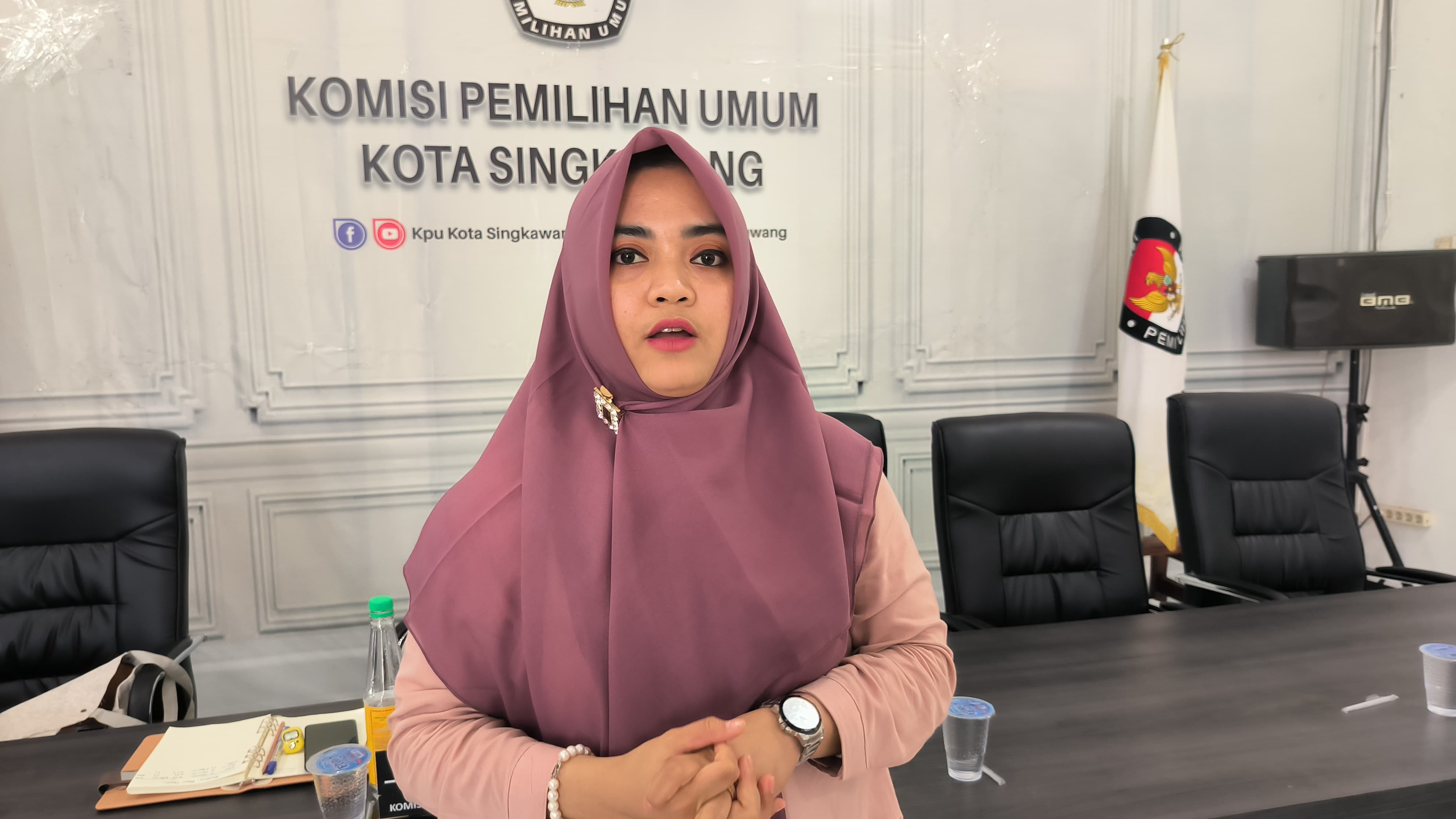 Anggota KPU Kota Singkawang, Ayu Gintari