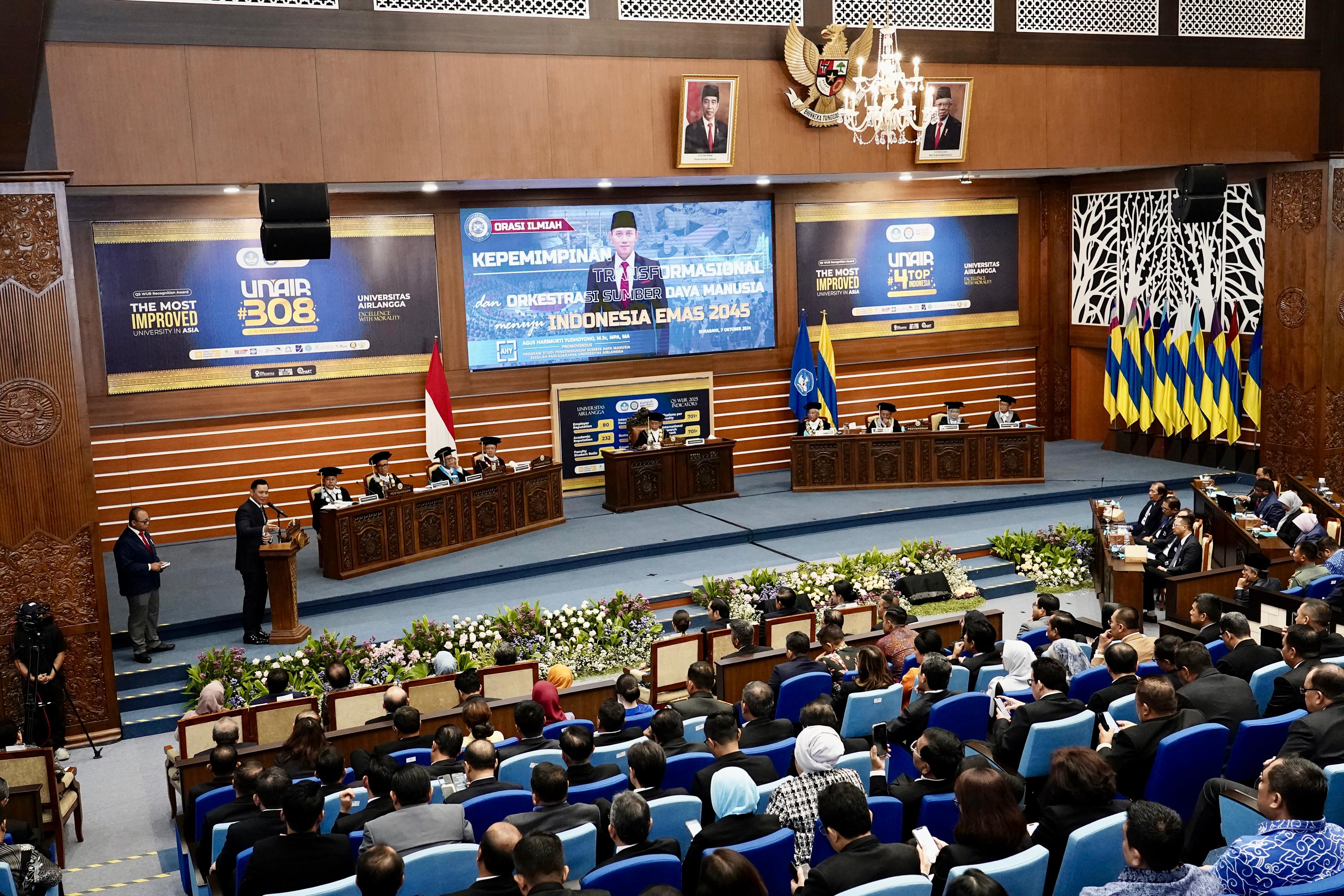 Agus Harimurti Yudhoyono (AHY) menampilkan disertasi berjudul &ldquo;Transformational Leadership and Human Resources Orchestration towards Indonesia Emas 2045&rdquo; dalam Ujian Doktor Terbuka.