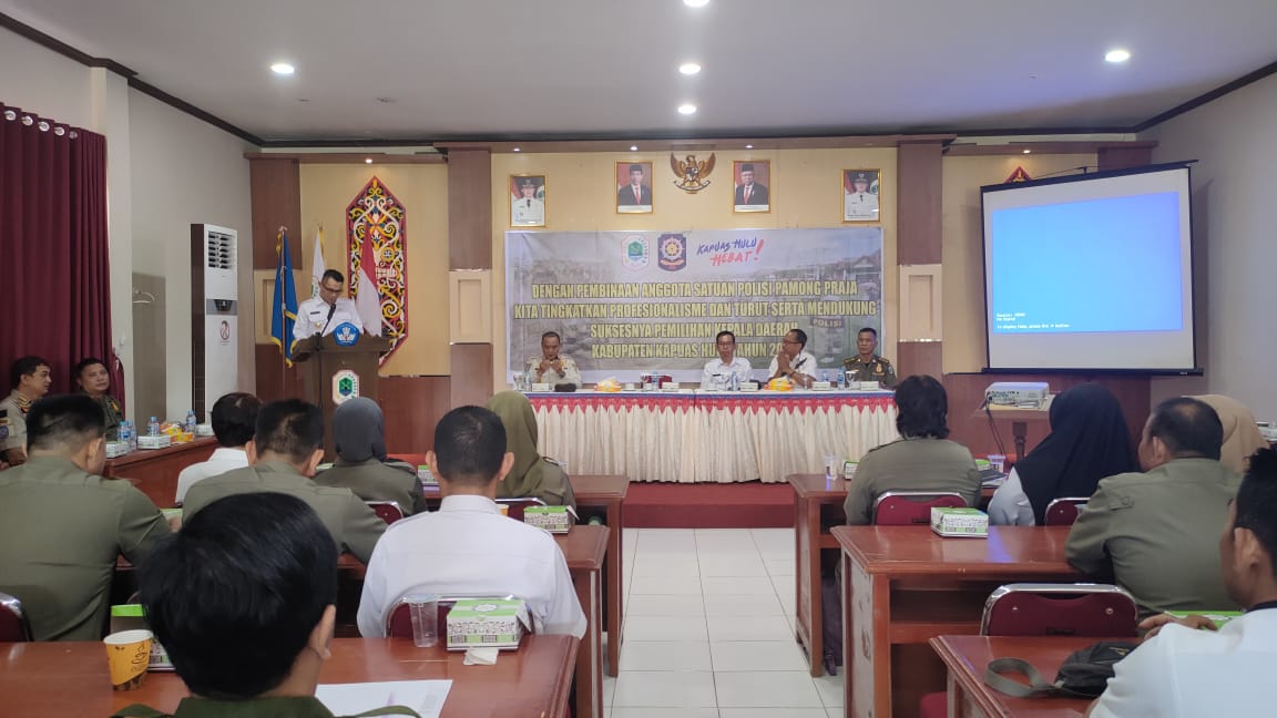 Pembinaan: Kegiatan Pembinaan jelang Pilkada dilaksanakan kepada Satpol PP Kapuas Hulu.