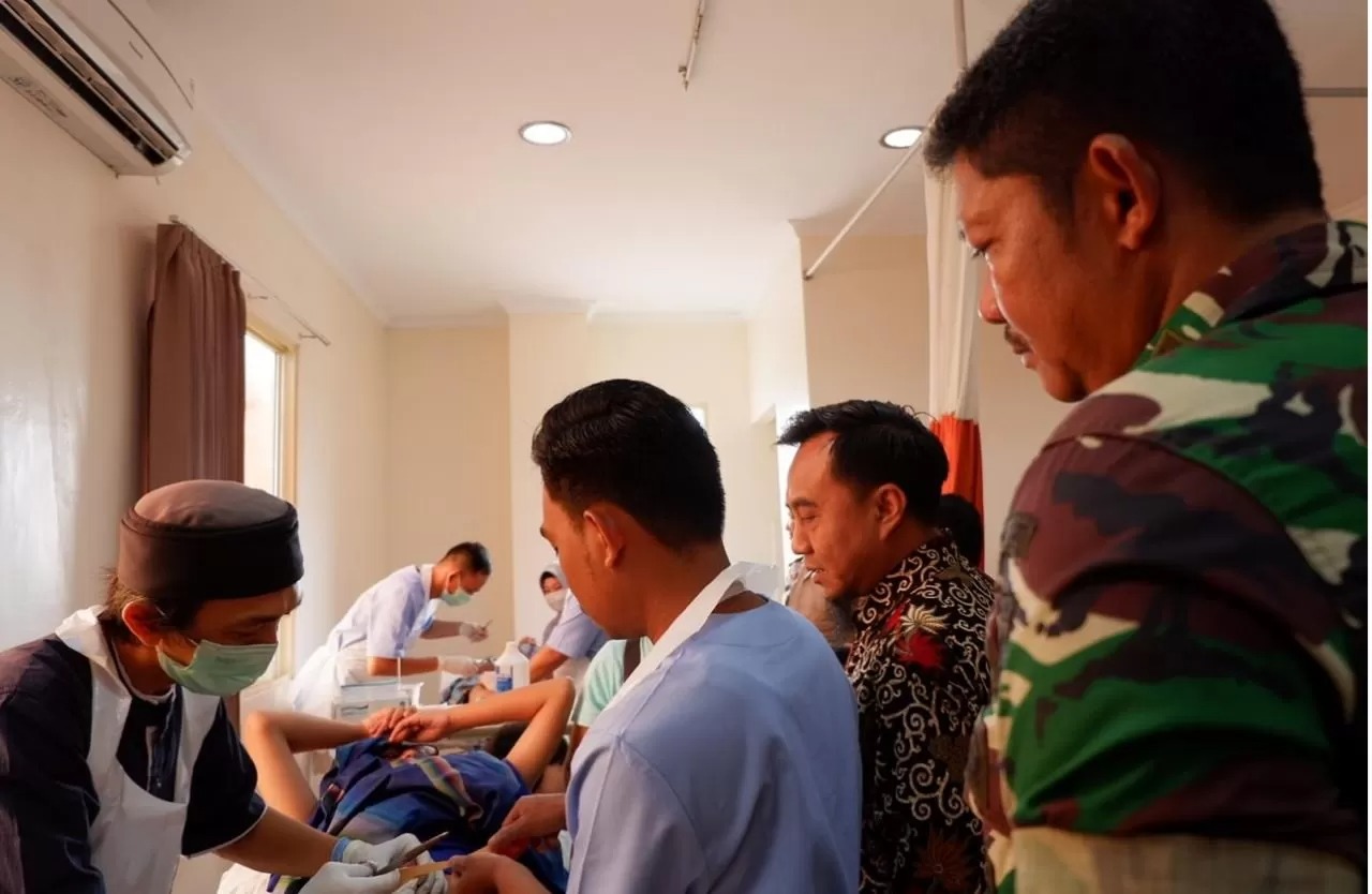 Dokumentasi kegiatan sunatan massal gratis yang digelar Kharitas Bhakti Pontianak dalam Rangka Hari Jadi Kota Pontianak pada 2019 yang lalu.