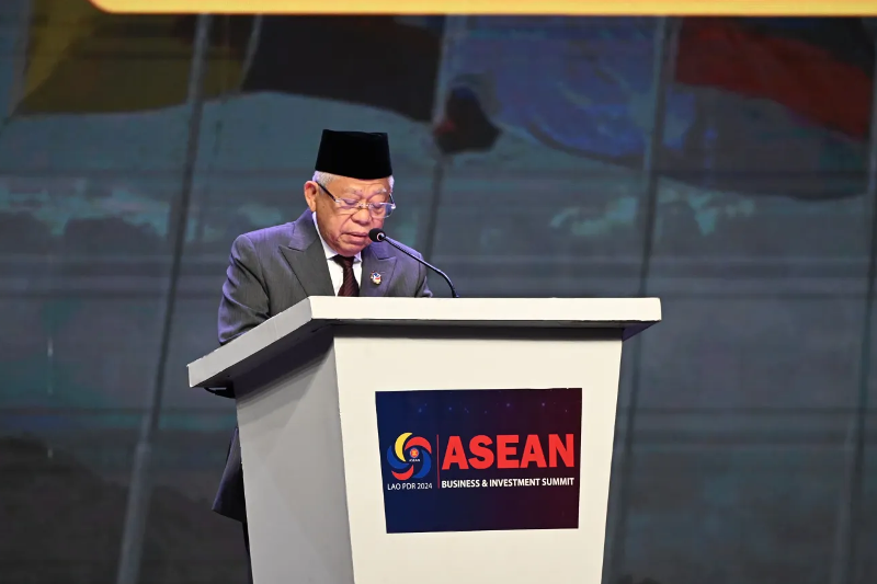 Wakil Presiden (Wapres) K.H. Ma&rsquo;ruf Amin saat menghadiri AIPF di Landmark Mekong Riverside Hotel Don Chan Island, Thatkhao Village, Sisattanak District, Vientiane, Laos, Jumat (11/10).
