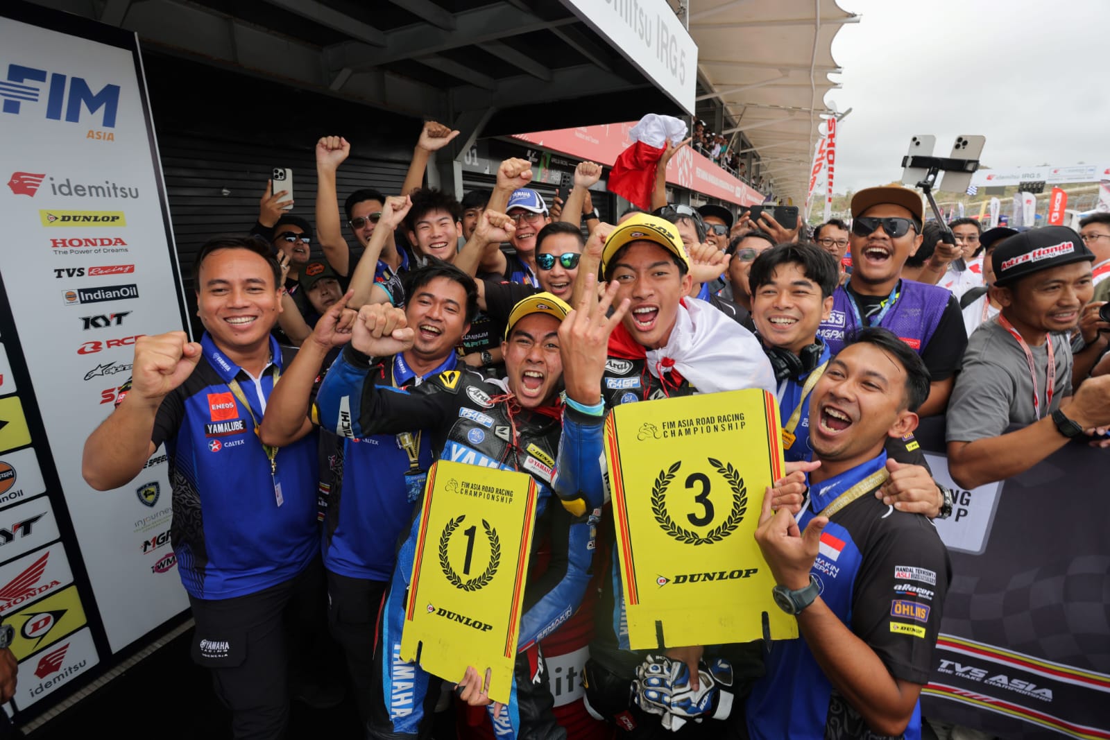 Tim Yamaha Racing Indonesia (YRI).