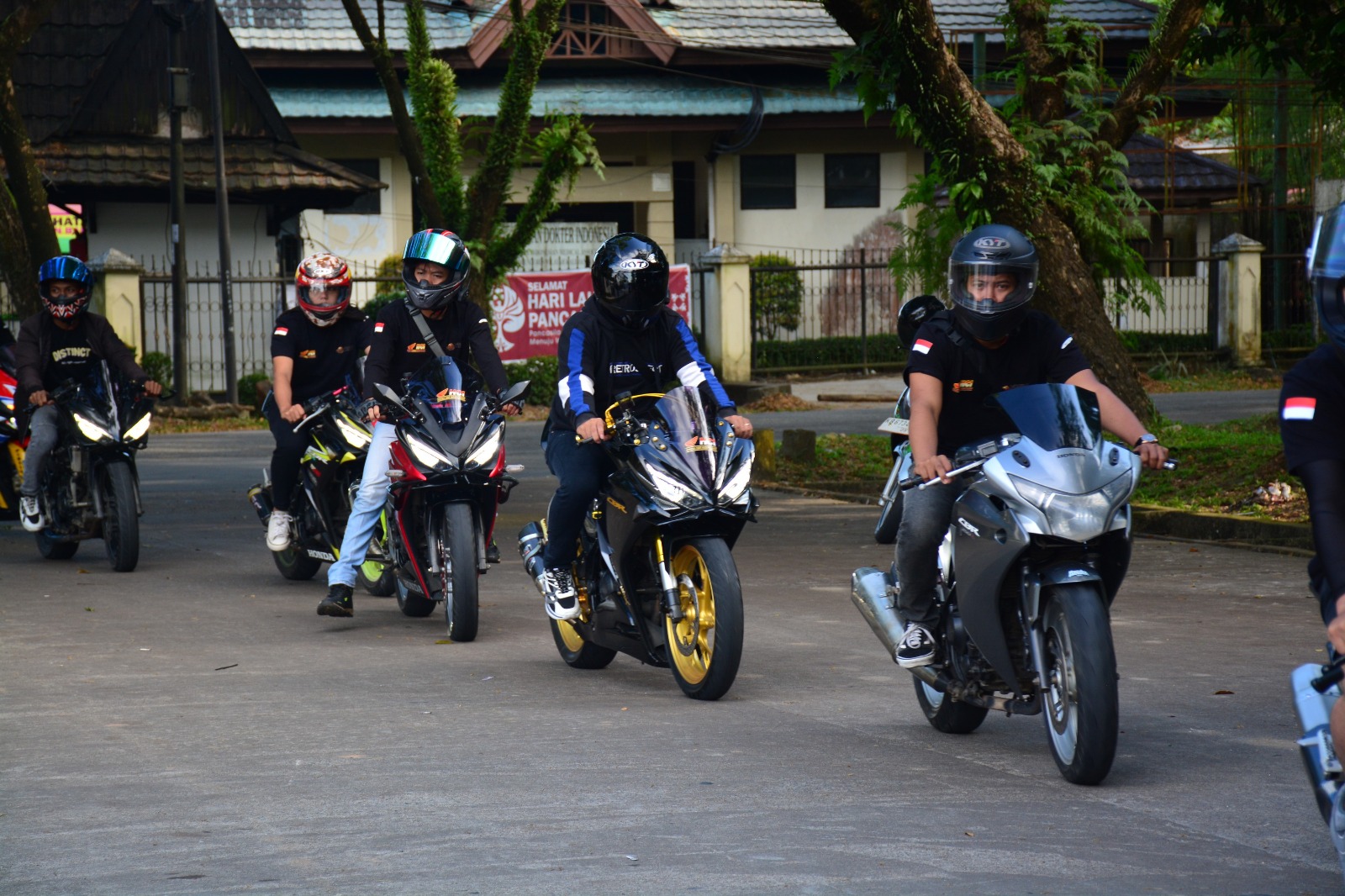 Sunmpro yang diikuti dengan kegiatan nobar ARRC 2024 di Pontianak.
