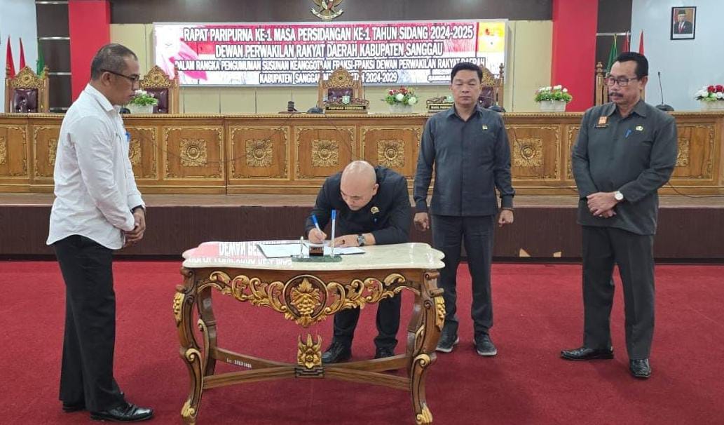 RAPAT: Rapat paripurna DPRD kabupaten Sanggau.