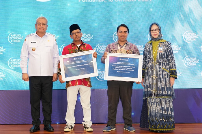 ECONOMIC FORUM: Harisson membuka agenda Kapuas Economic Forum (KEF) Tahun 2024 di Aula Keriang Bandong Kantor Perwakilan Bank Indonesia Provinsi Kalimantan Barat, Rabu (16/10).