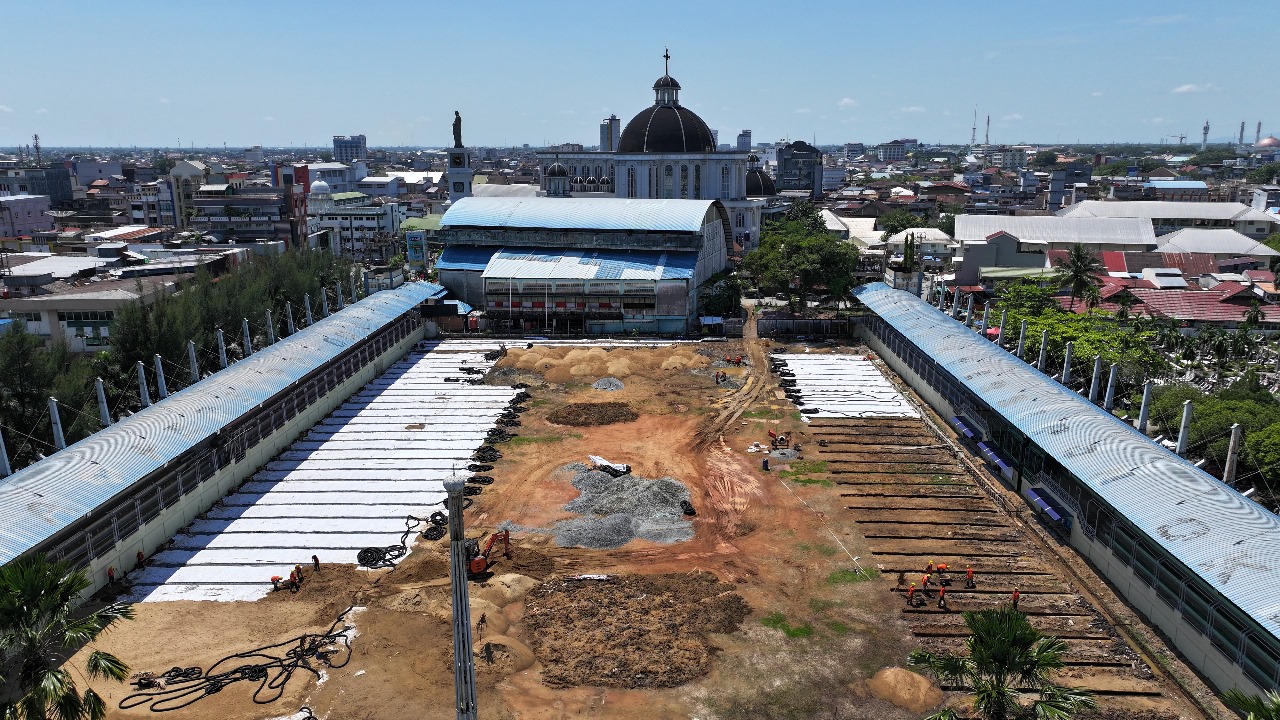 MAGNET BARU: Renovasi Lapangan Sepak Bola Keboen Sajoek PSP dilaksanakan sebagai bentuk perhatian Pemkot Pontianak terhadap kemajuan olahraga, khususnya sepak bola.