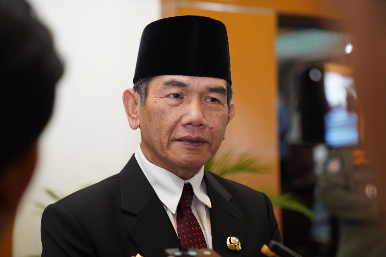 Pj Wako Pontianak, Ani Sofian.