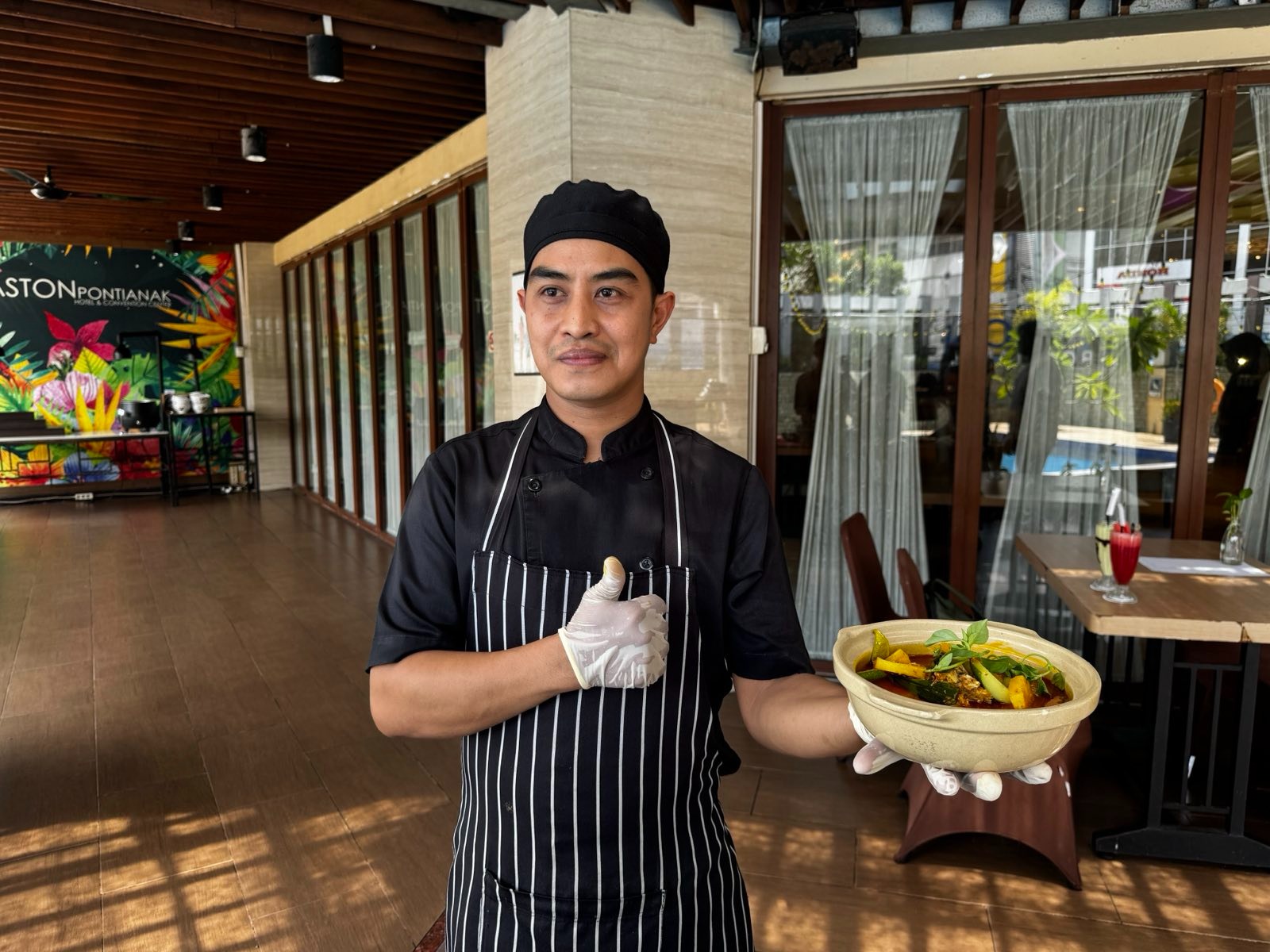 Eko Susanto, Chef di Hotel Aston Pontianak.