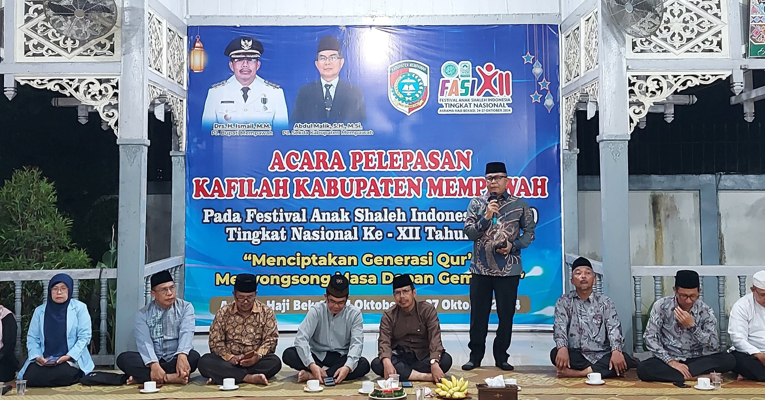 FASI: Kakan Kemenag Ikhwan Pohan saat menghadiri pelepasan kontingen FASI Mempawah.&nbsp;