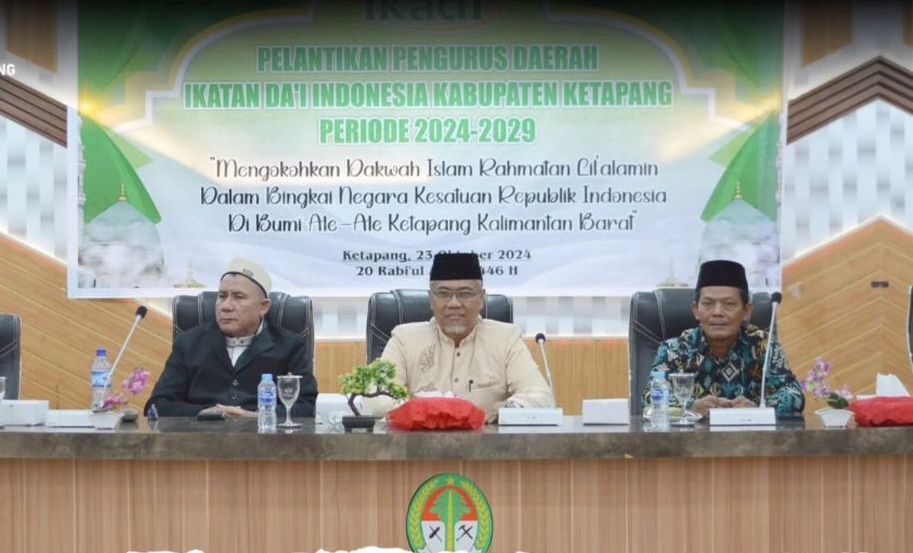 ARAHAN: Staf Ahli Bupati, Maryadi Asmu