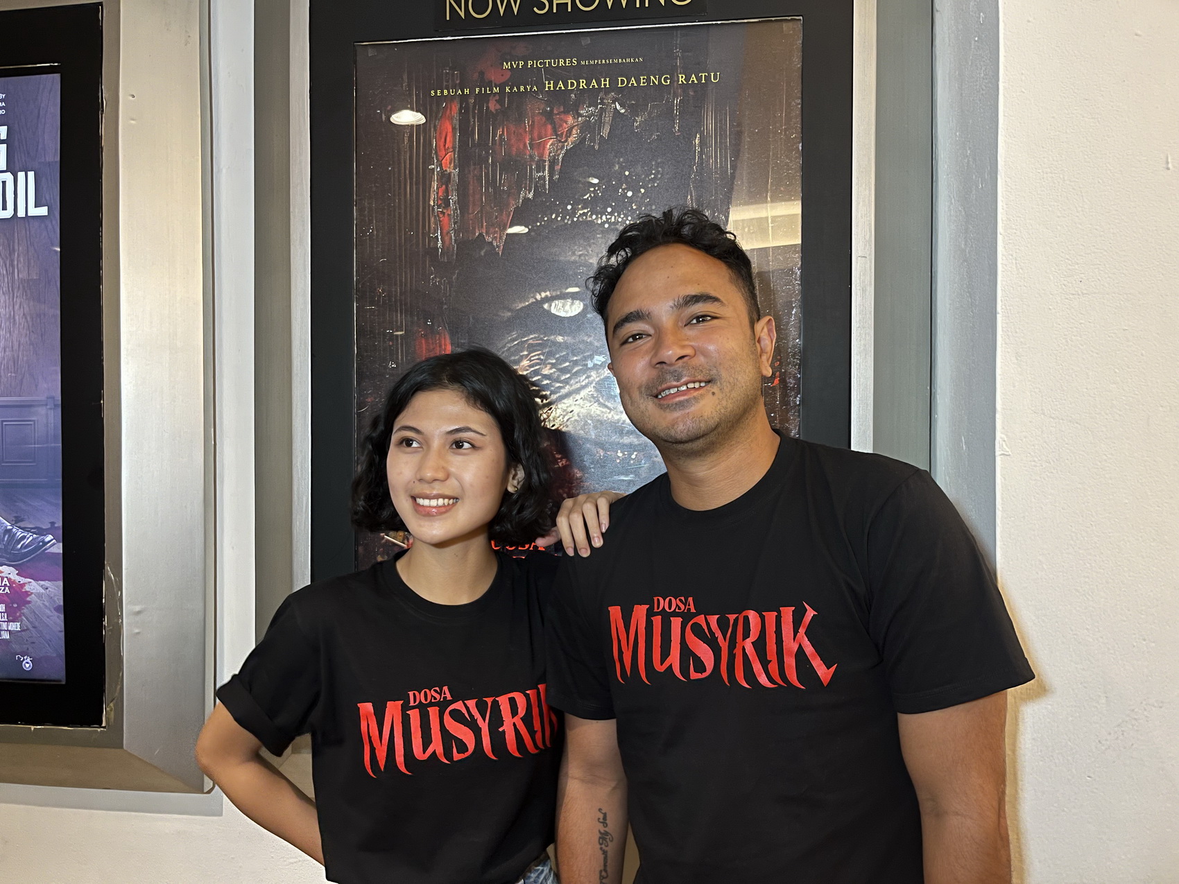 SYUTING BARENG ISTRI: Pasangan Marthino Lio dan Delia Husein beradu akting dalam film Dosa Musyrik. Ini merupakan pengalaman pertama mereka main film bareng.&nbsp;